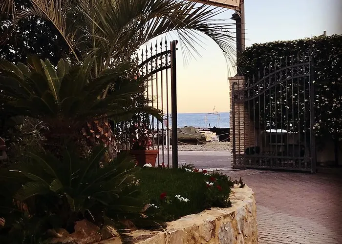 Camping * Vallecrosia